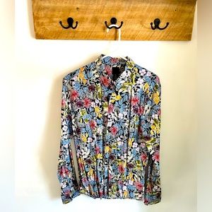 NWOT H&M Men’s Floral Design Large Button Up Dress Shirt.